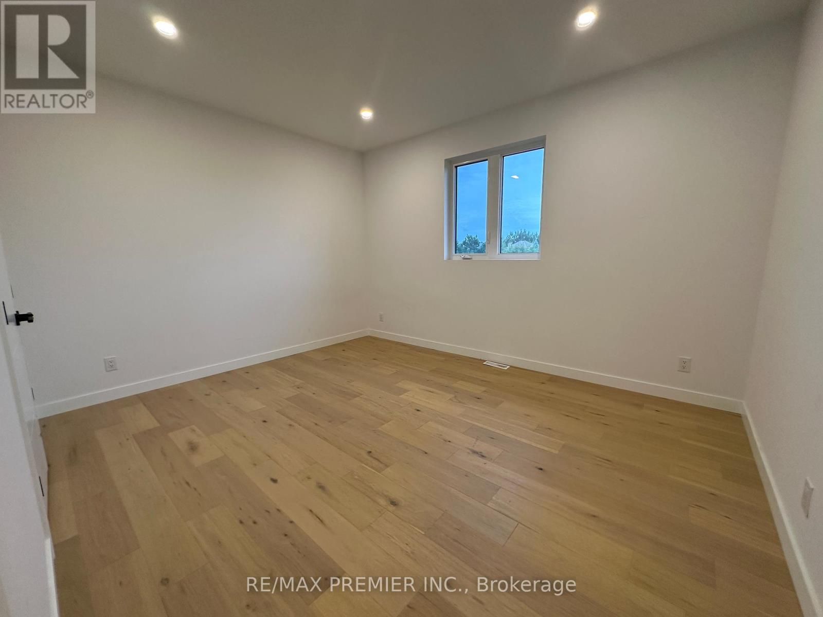 Photo 20 of 2980 King Georges Park Drive, Oliver Paipoonge ON
