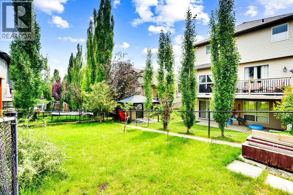 Photo 39 of 73 Elkton Way Sw, Calgary AB