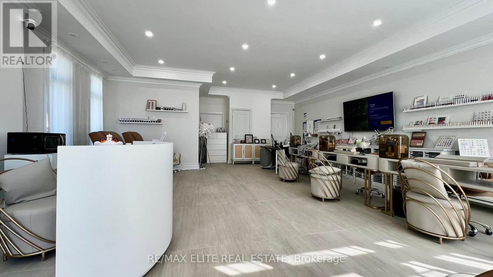 Photo 2 of 352 John Street, Markham ON