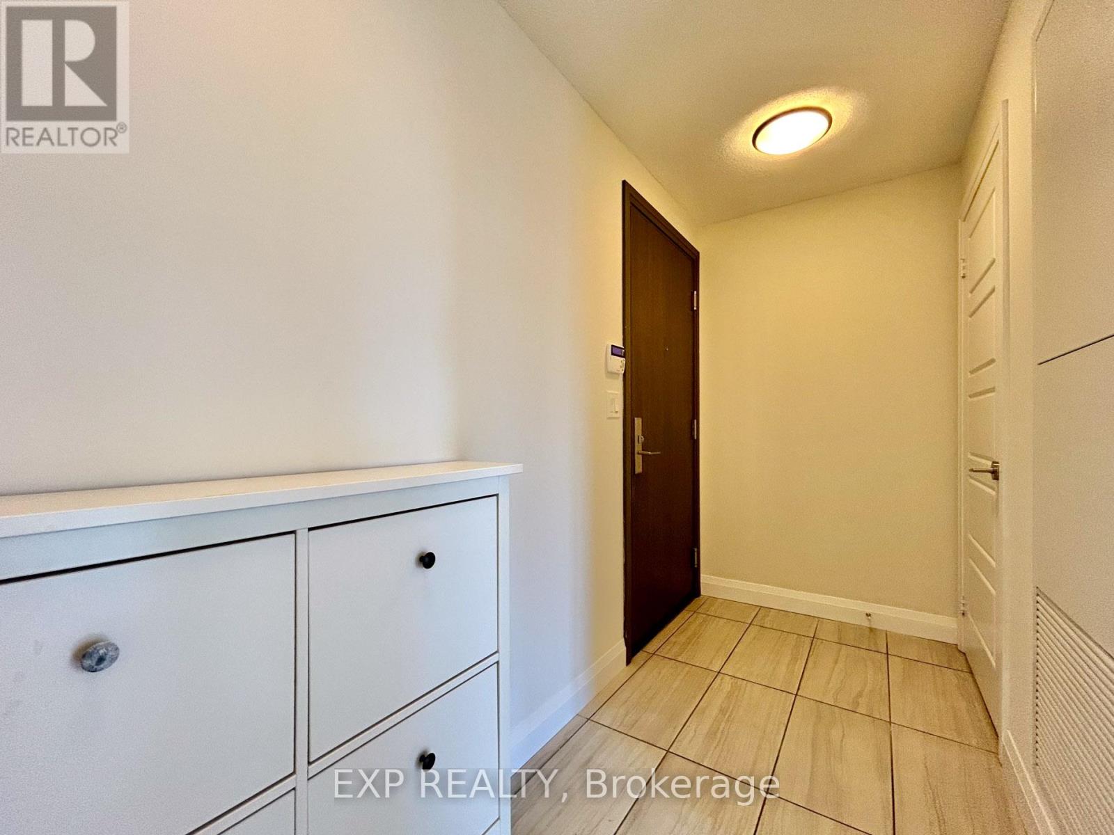 Photo 2 of 705 15 Water Walk Drive, Markham ON
