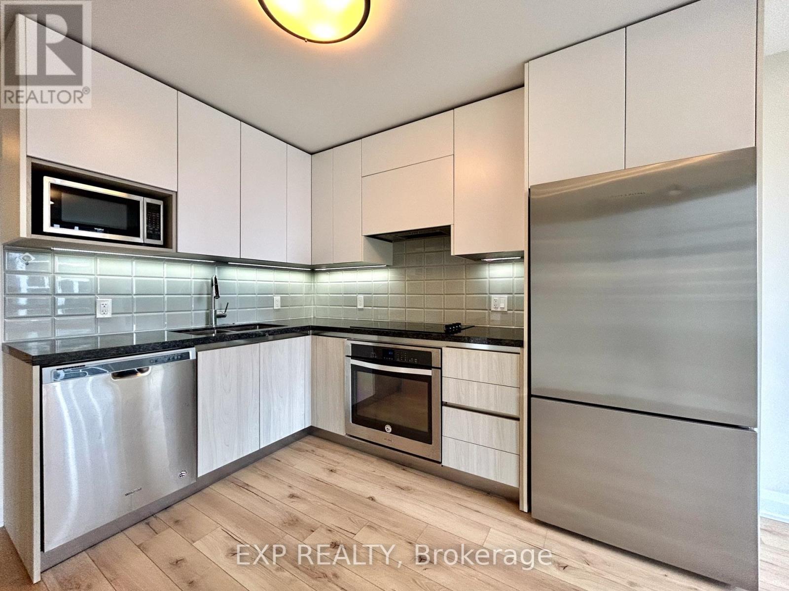 Photo 5 of 705 15 Water Walk Drive, Markham ON