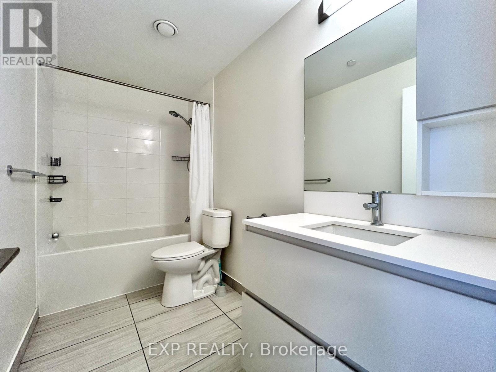 Photo 8 of 705 15 Water Walk Drive, Markham ON