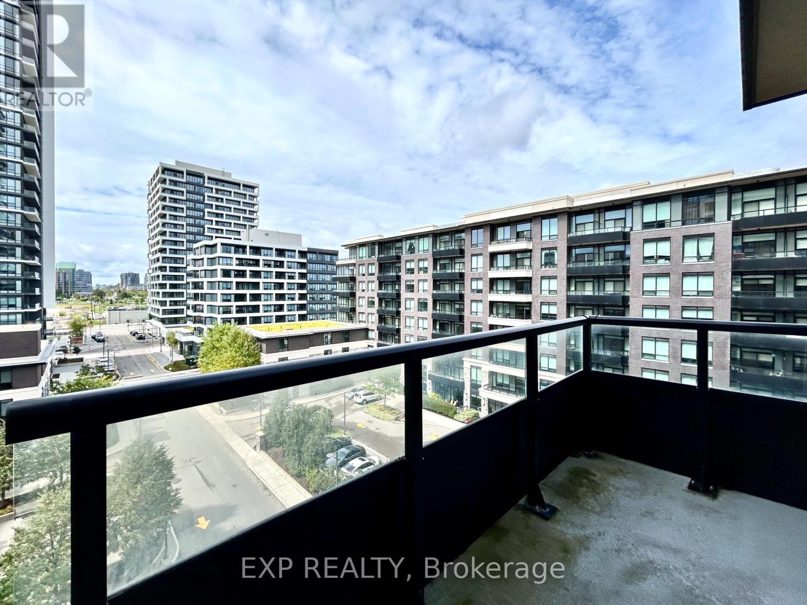 Photo 9 of 705 15 Water Walk Drive, Markham ON