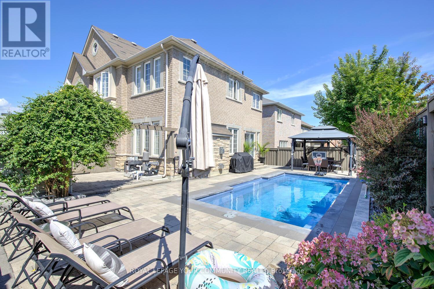 Photo 1 of 45 Pullman Road, Vaughan ON