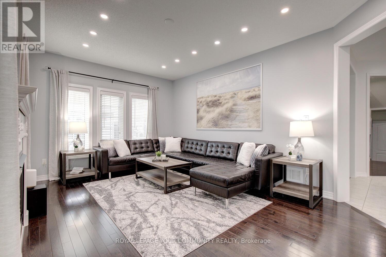 Photo 20 of 45 Pullman Road, Vaughan ON