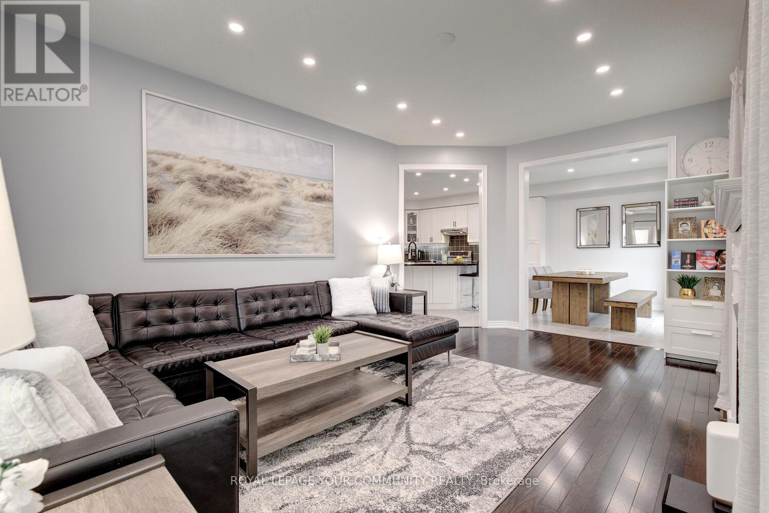Photo 22 of 45 Pullman Road, Vaughan ON