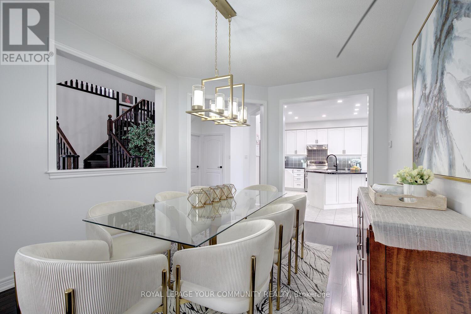 Photo 27 of 45 Pullman Road, Vaughan ON
