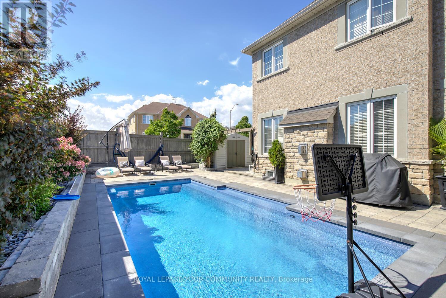 Photo 48 of 45 Pullman Road, Vaughan ON