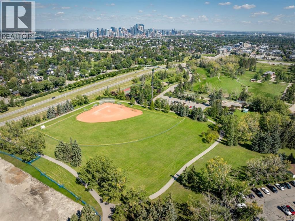 Photo 46 of 15 Normandy Lane Sw, Calgary AB
