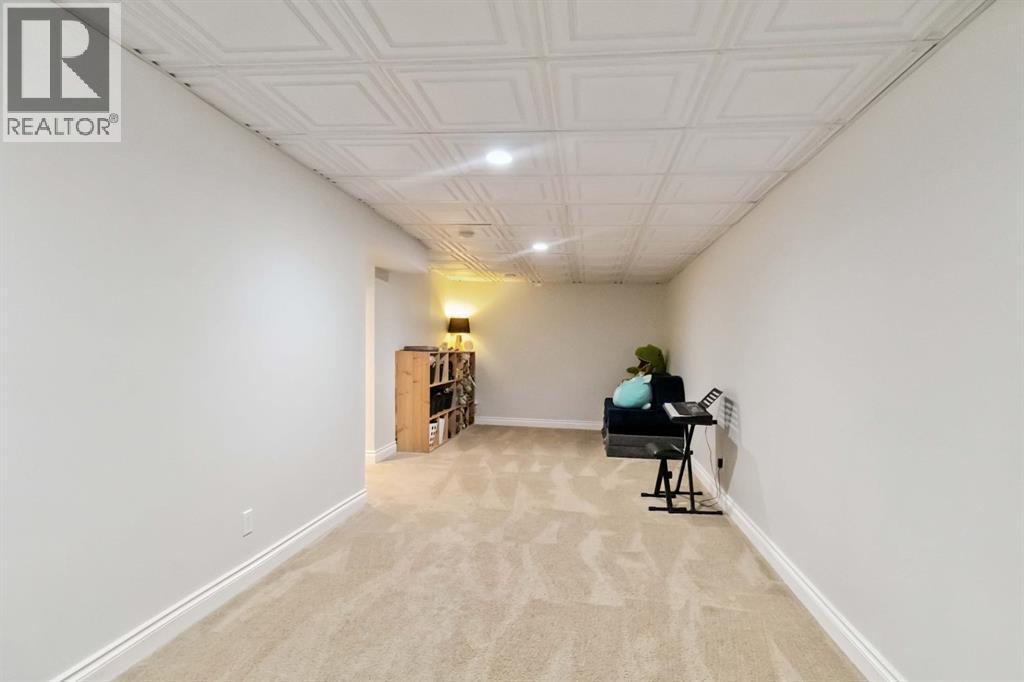 Photo 24 of 101 Simpson Way, Fort Mcmurray AB