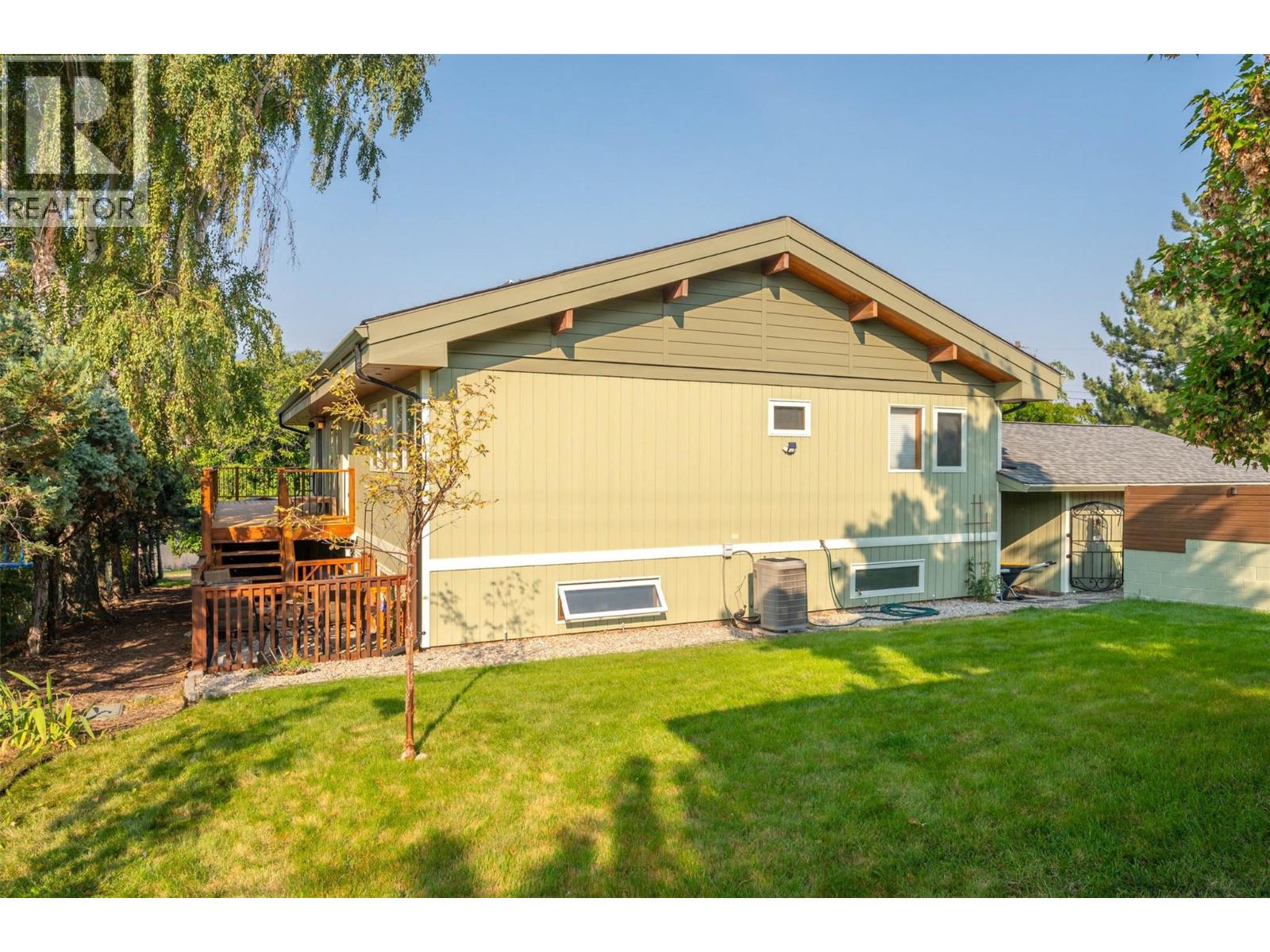 Photo 68 of 975 Heron Court, Oliver BC