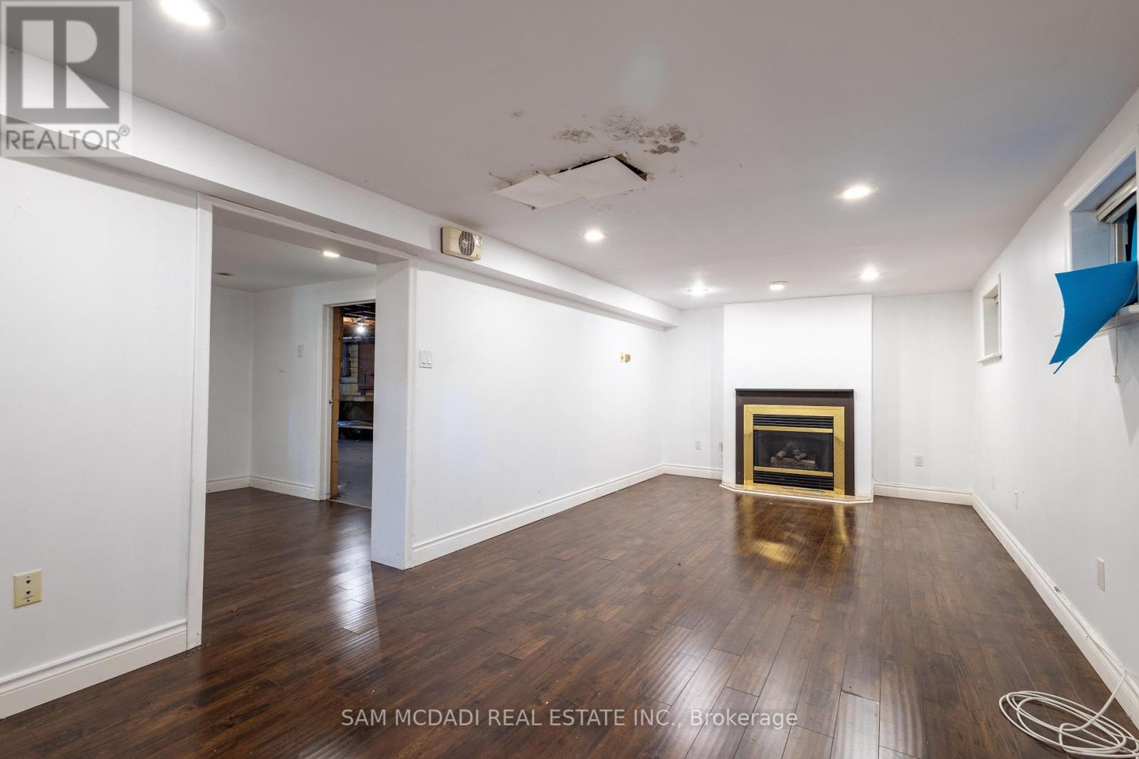 Photo 20 of 1302 Martley Drive, Mississauga ON