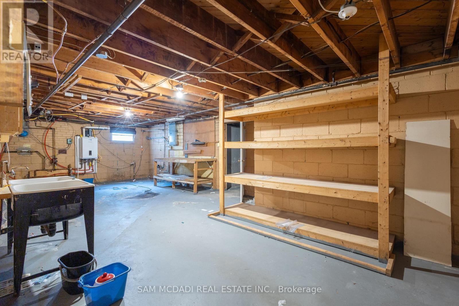 Photo 25 of 1302 Martley Drive, Mississauga ON
