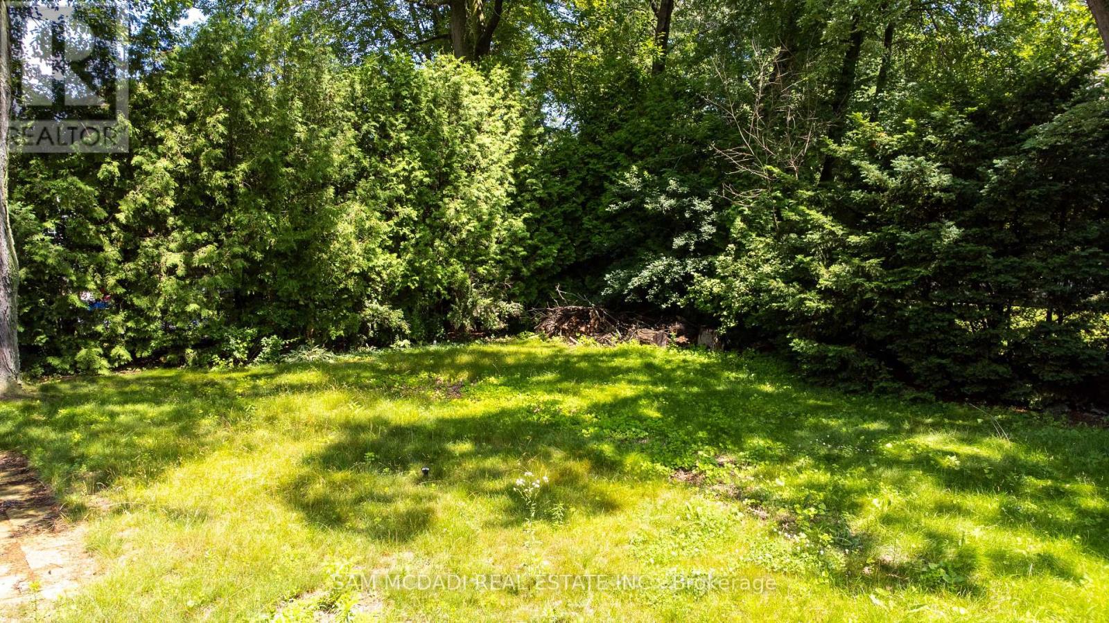 Photo 30 of 1302 Martley Drive, Mississauga ON