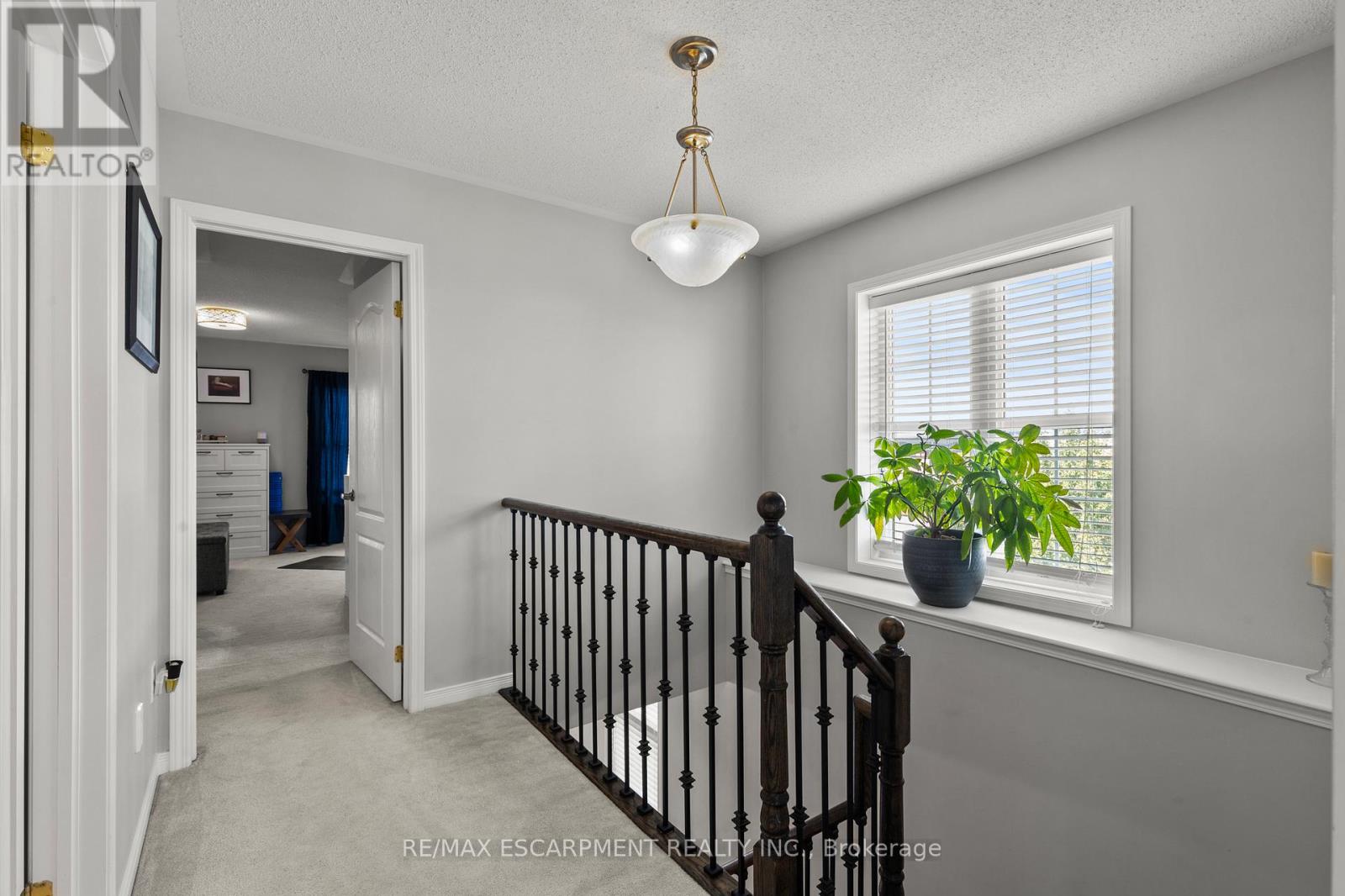 Photo 19 of 22 4823 Thomas Alton Boulevard, Burlington ON