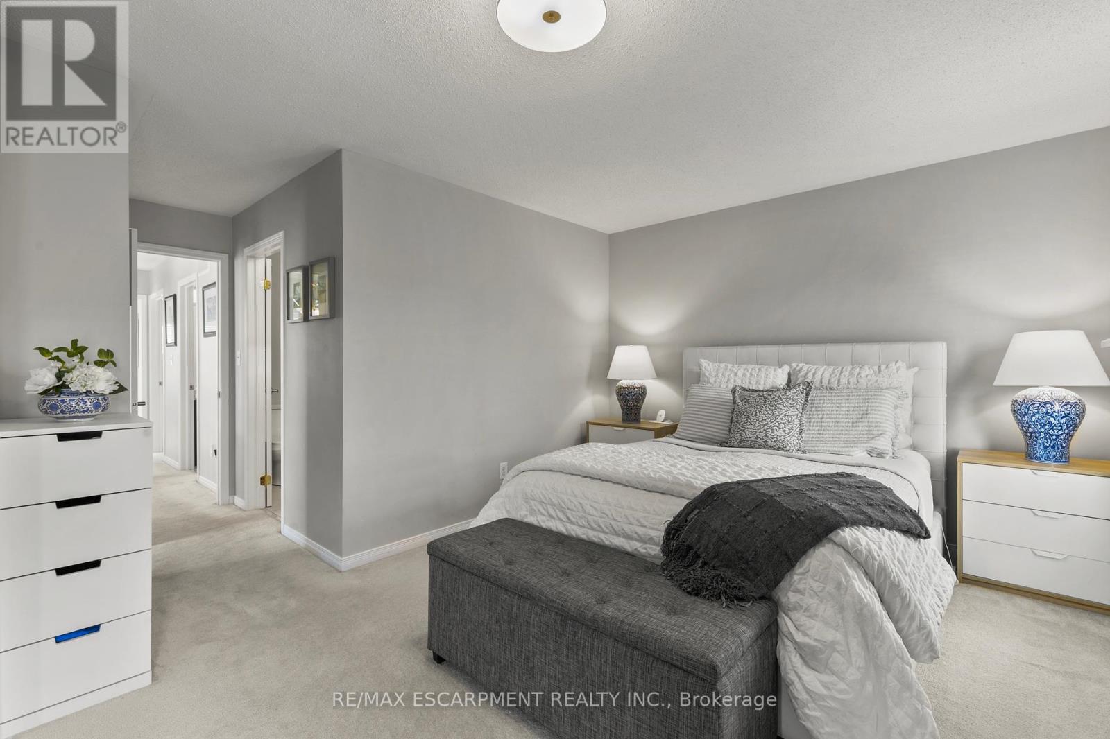 Photo 20 of 22 4823 Thomas Alton Boulevard, Burlington ON