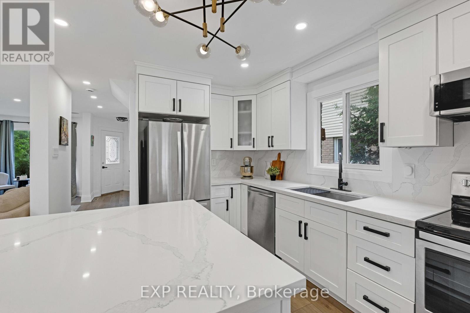 Photo 11 of 1674 Princelea Place, Mississauga ON