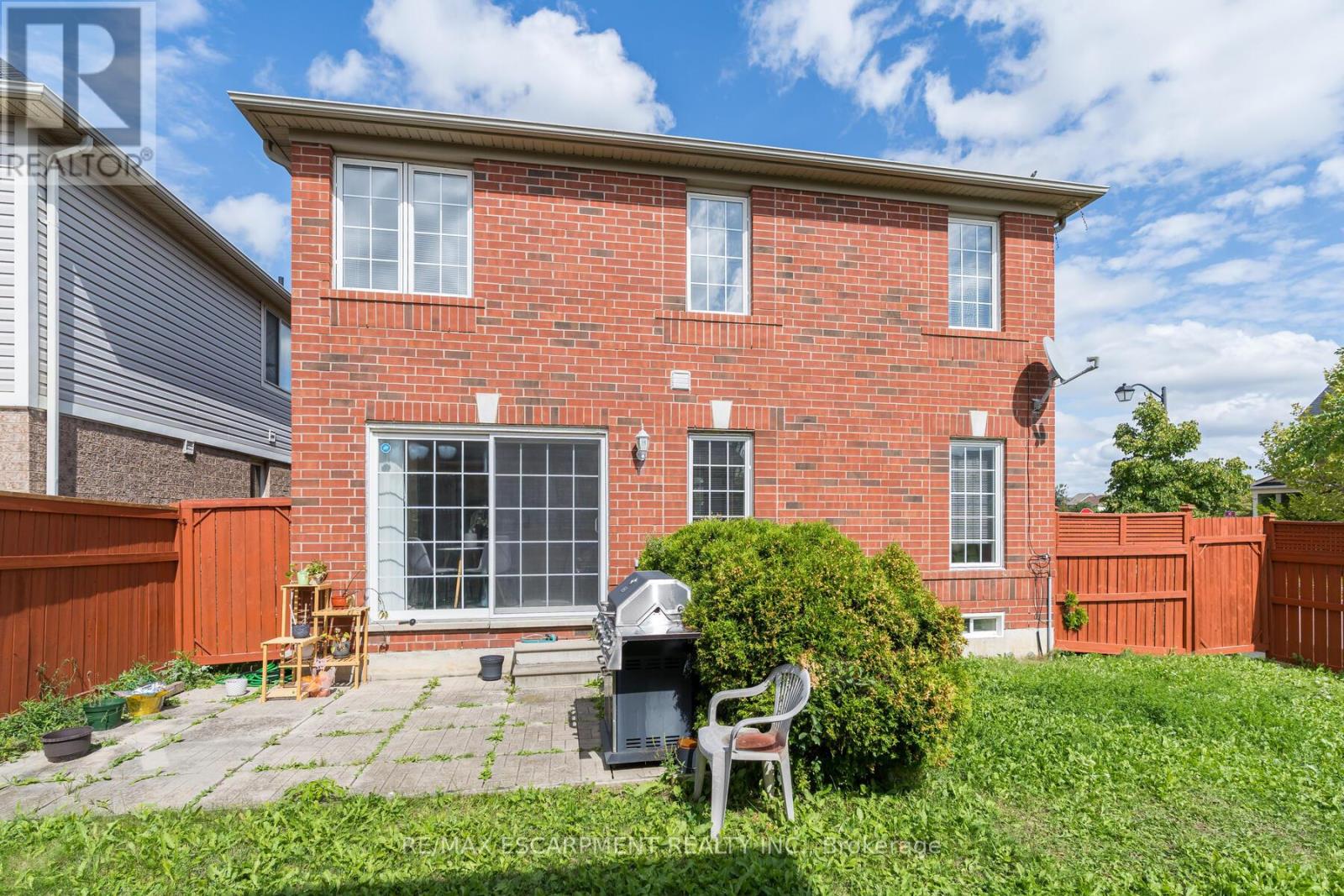 Photo 45 of 673 Bennett Boulevard, Milton ON
