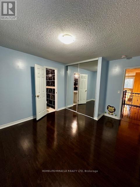 Photo 20 of 42 Neville Crescent, Brampton ON