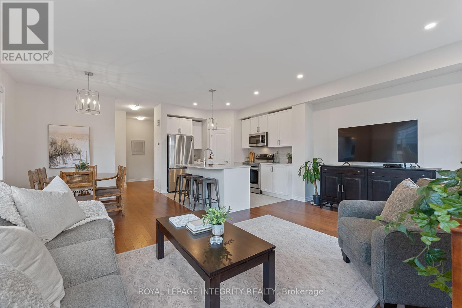 Photo 10 of 508 Escapade Private, Ottawa ON