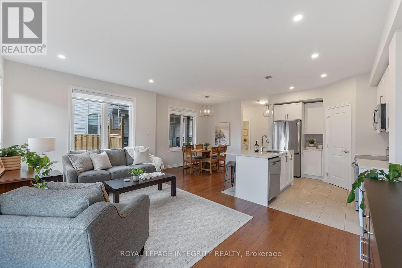Photo 11 of 508 Escapade Private, Ottawa ON