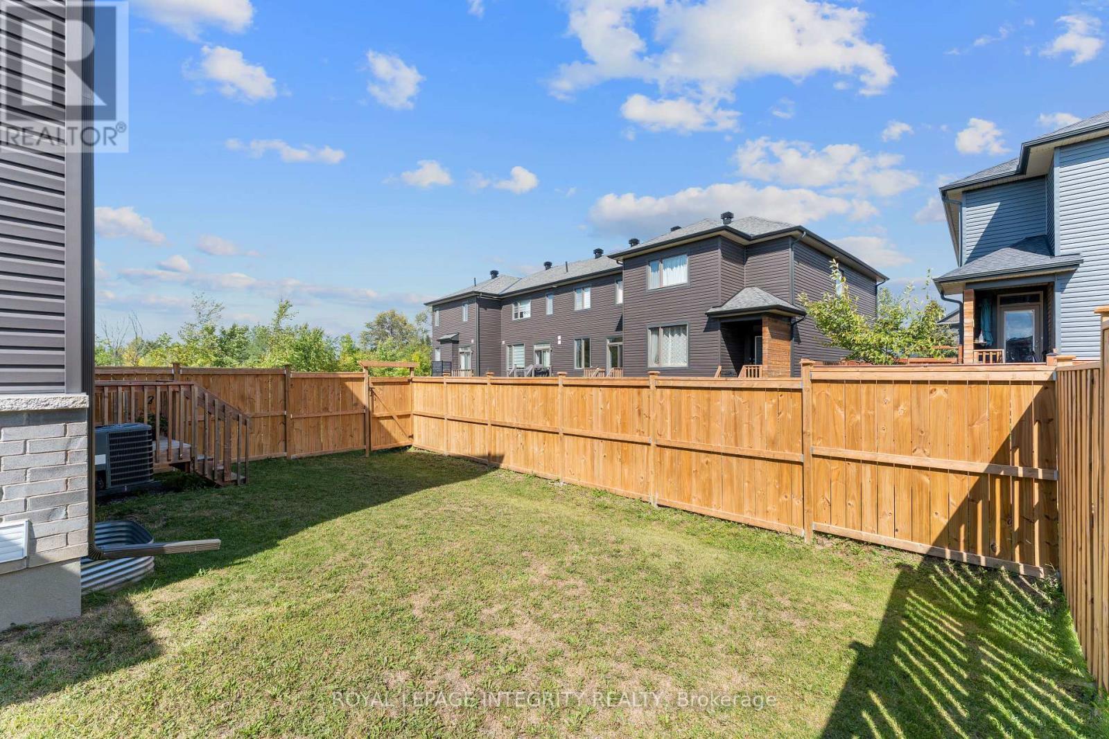 Photo 26 of 508 Escapade Private, Ottawa ON
