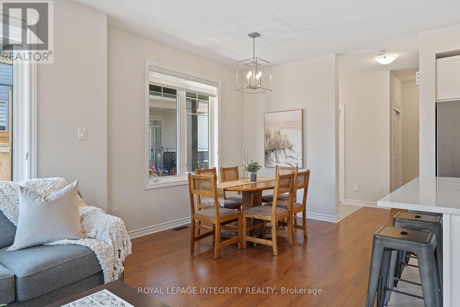 Photo 7 of 508 Escapade Private, Ottawa ON