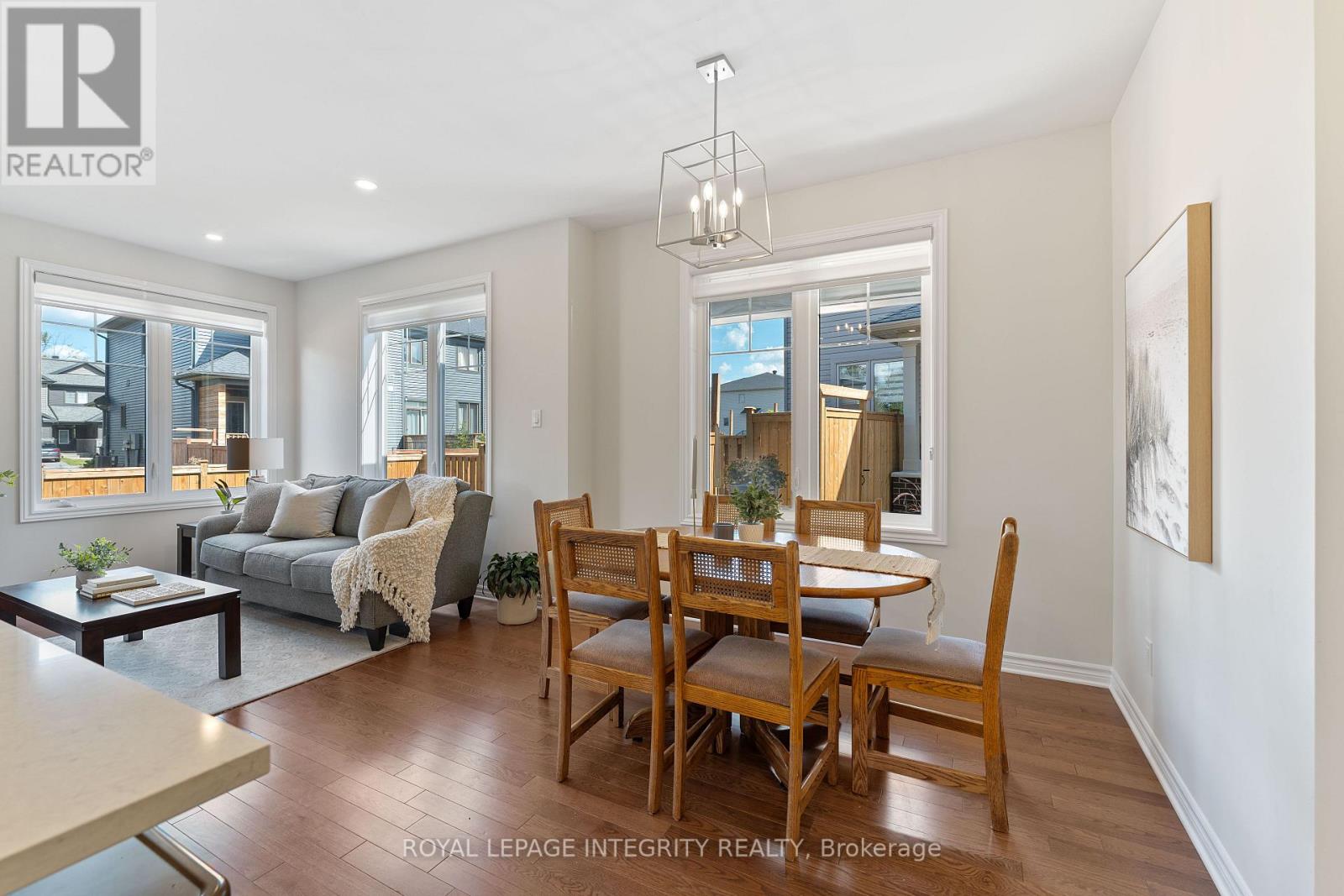 Photo 8 of 508 Escapade Private, Ottawa ON
