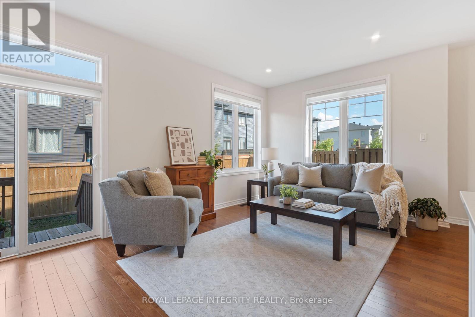 Photo 9 of 508 Escapade Private, Ottawa ON