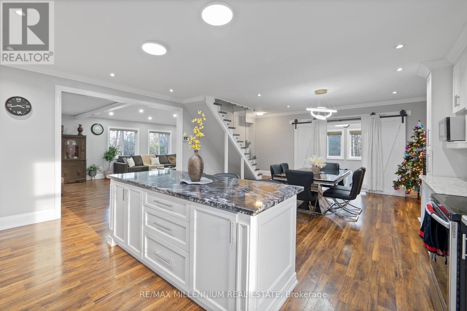 Photo 13 of 14201 Winston Churchill Boulevard, Caledon ON