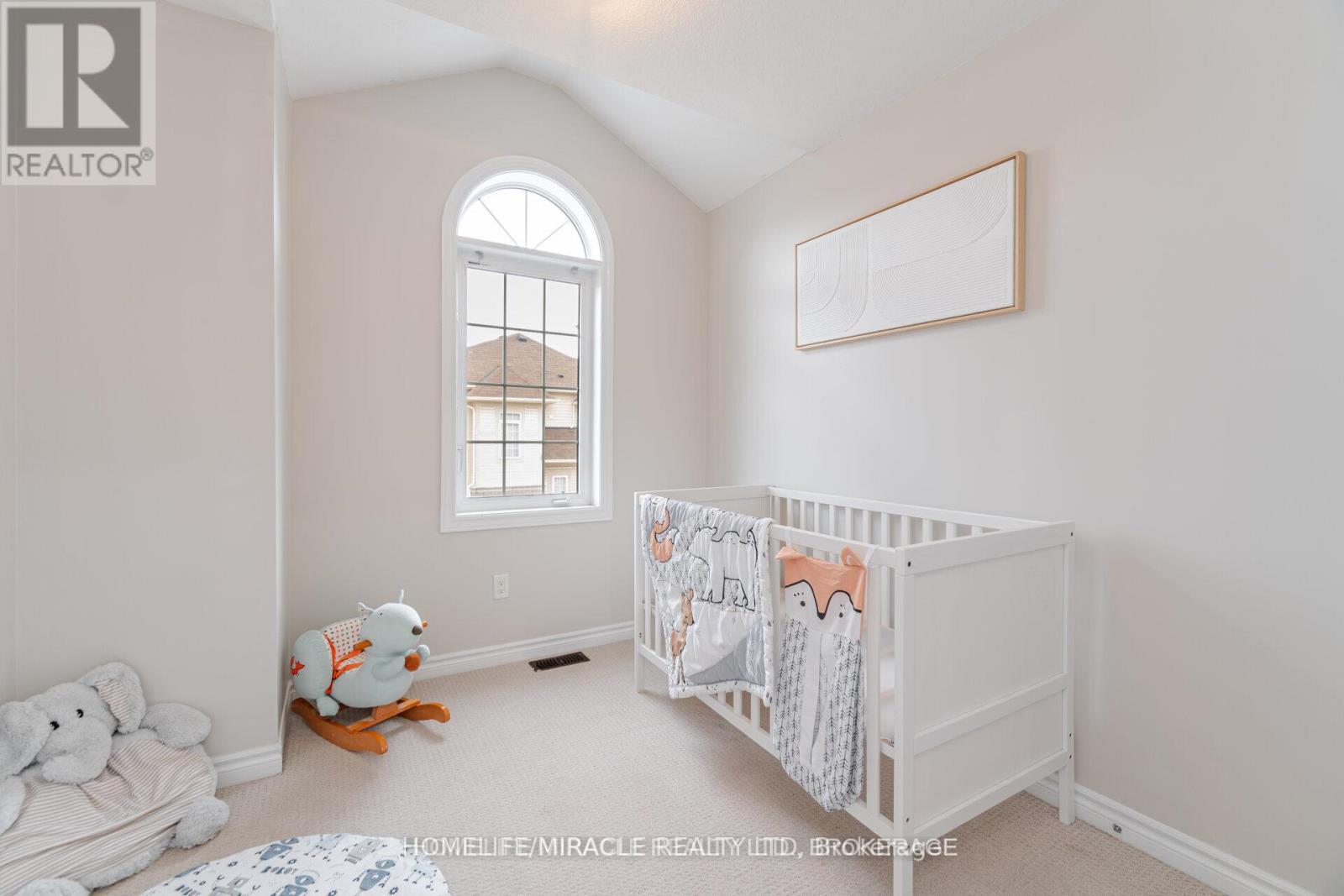 Photo 23 of 18 Kenridge Terrace, Hamilton ON