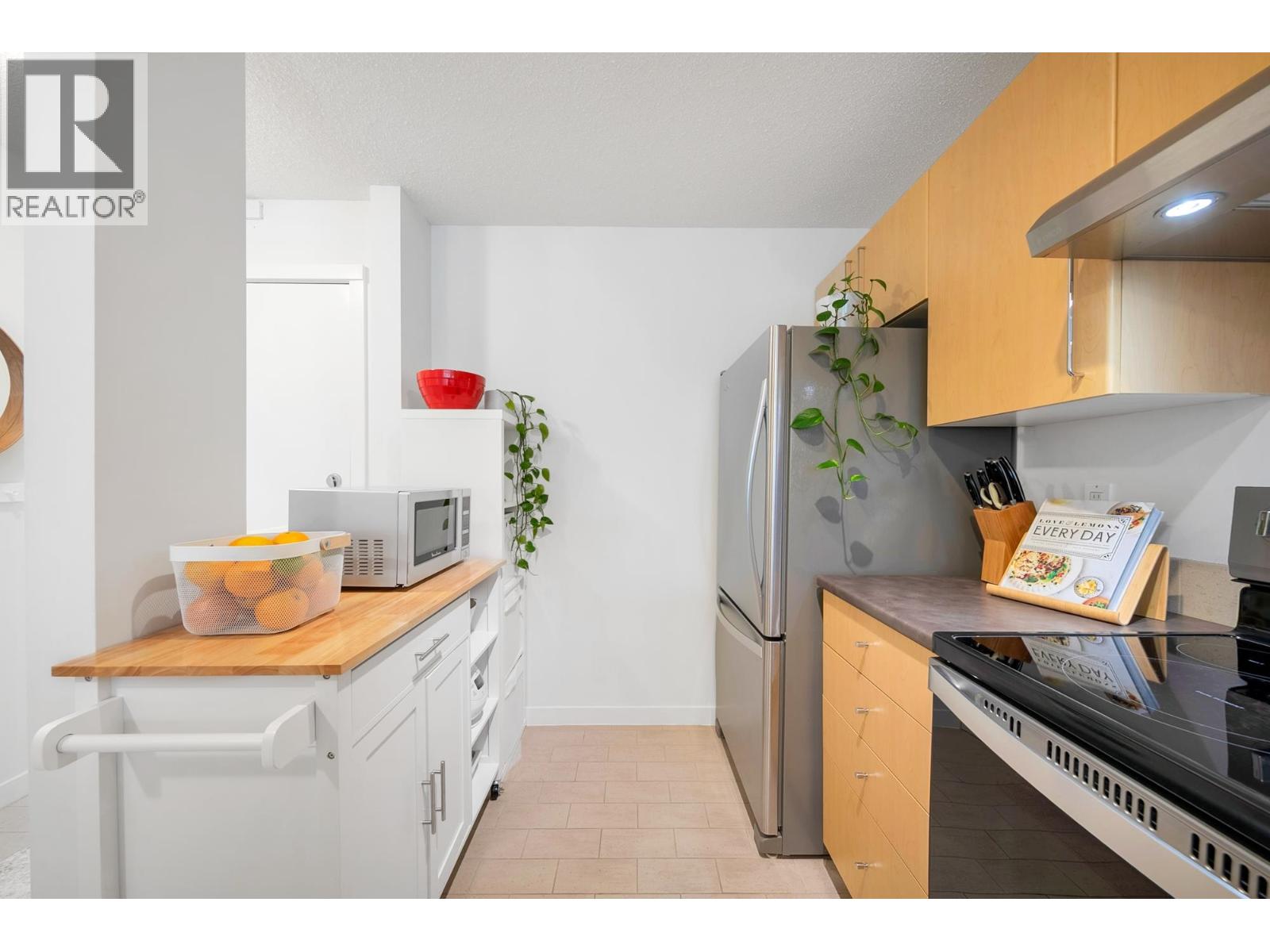 Photo 13 of 219 2768 Cranberry Drive, Vancouver BC