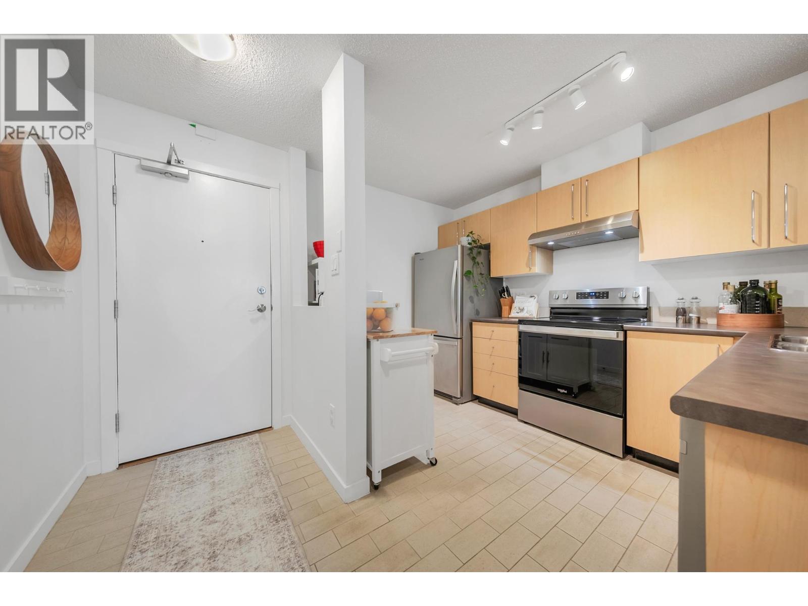 Photo 9 of 219 2768 Cranberry Drive, Vancouver BC