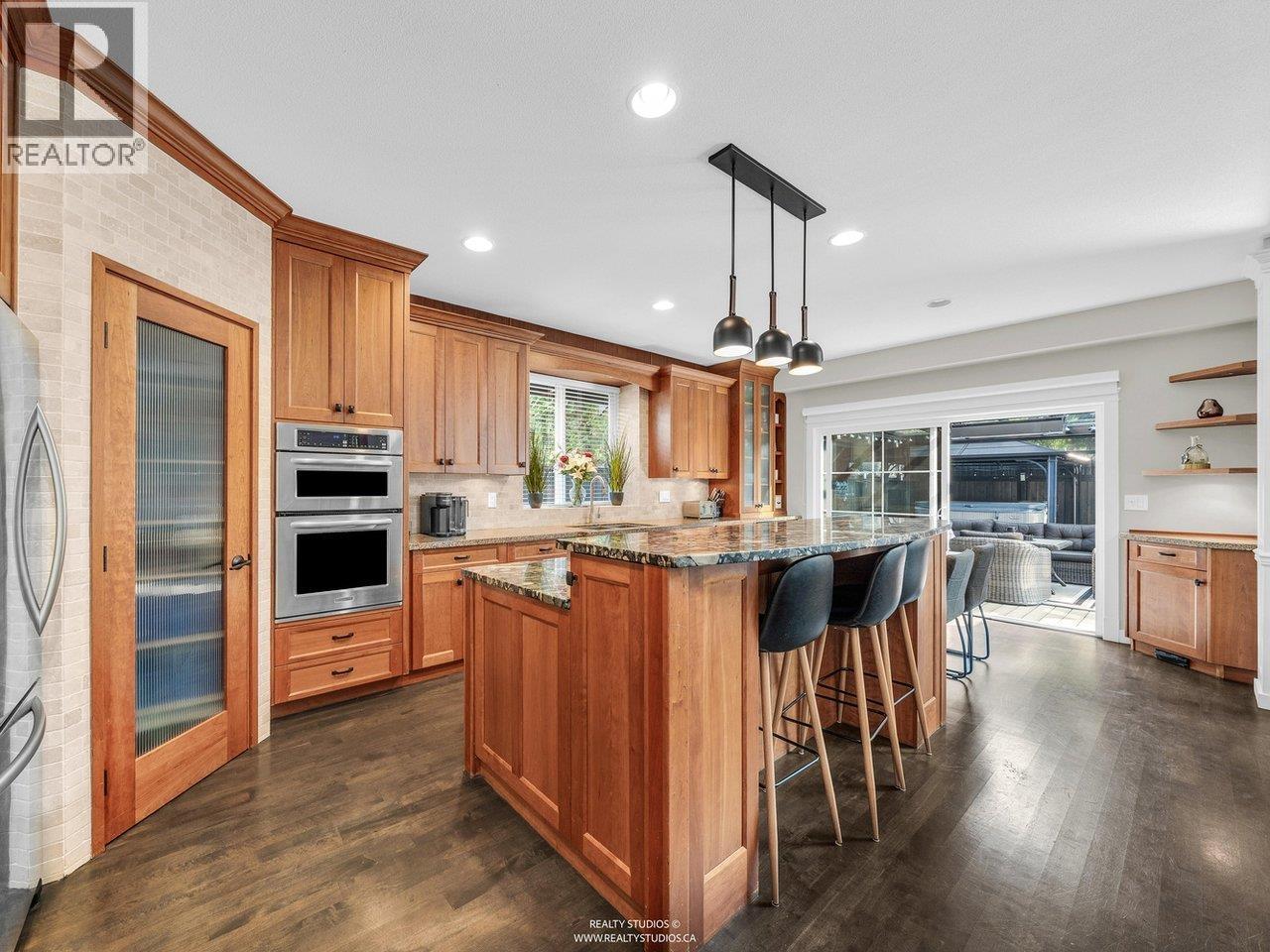Photo 11 of 20498 122 B Avenue, Maple Ridge BC