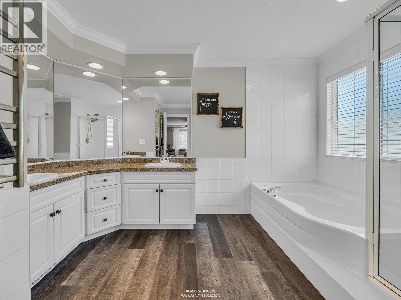 Photo 20 of 20498 122 B Avenue, Maple Ridge BC