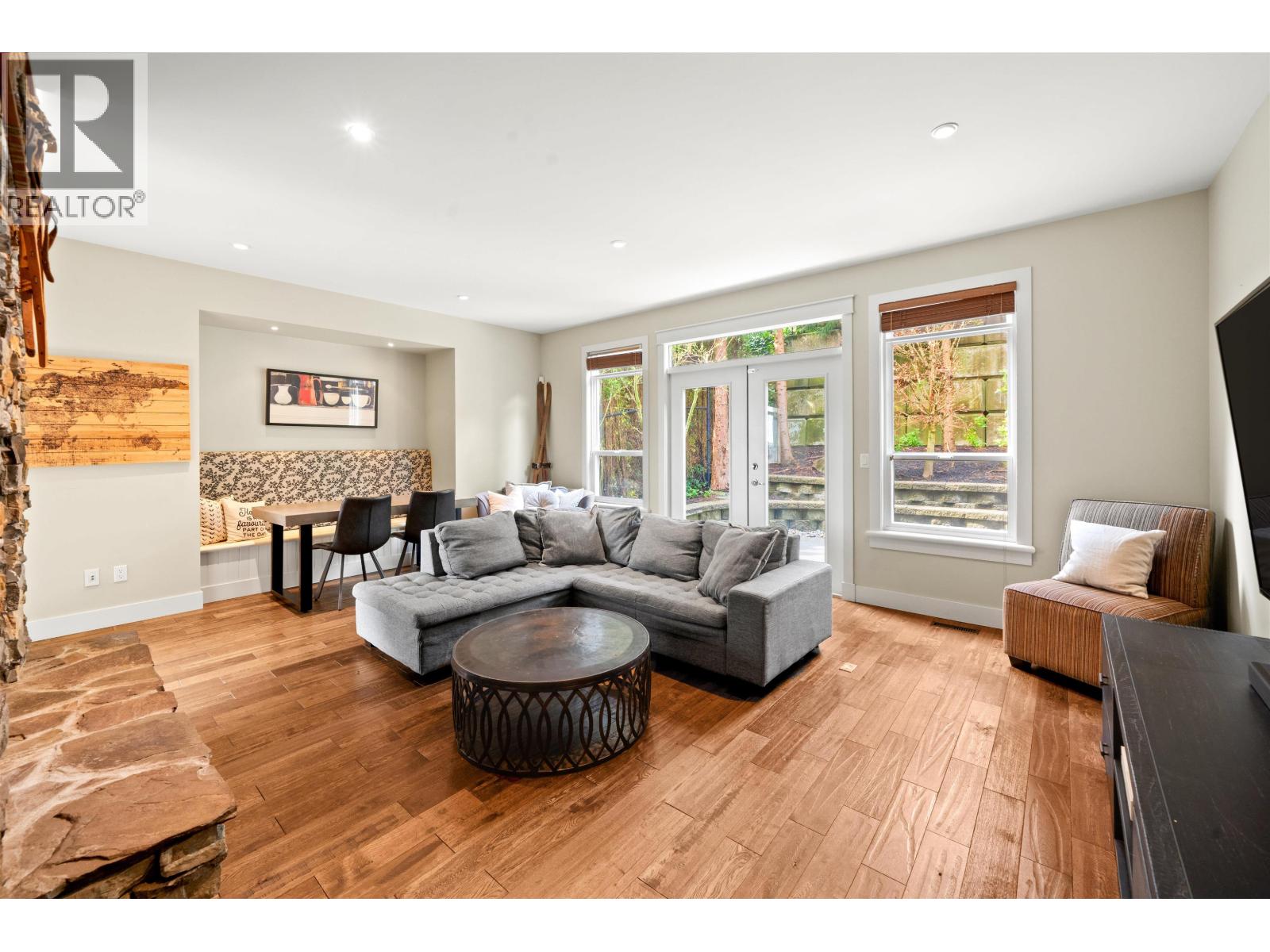 Photo 14 of 2867 Mclaren Court, Coquitlam BC
