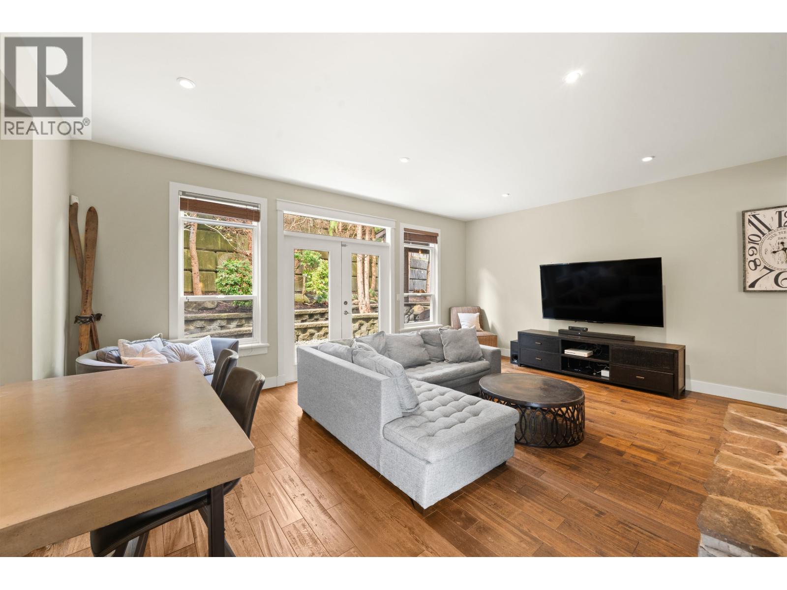 Photo 15 of 2867 Mclaren Court, Coquitlam BC