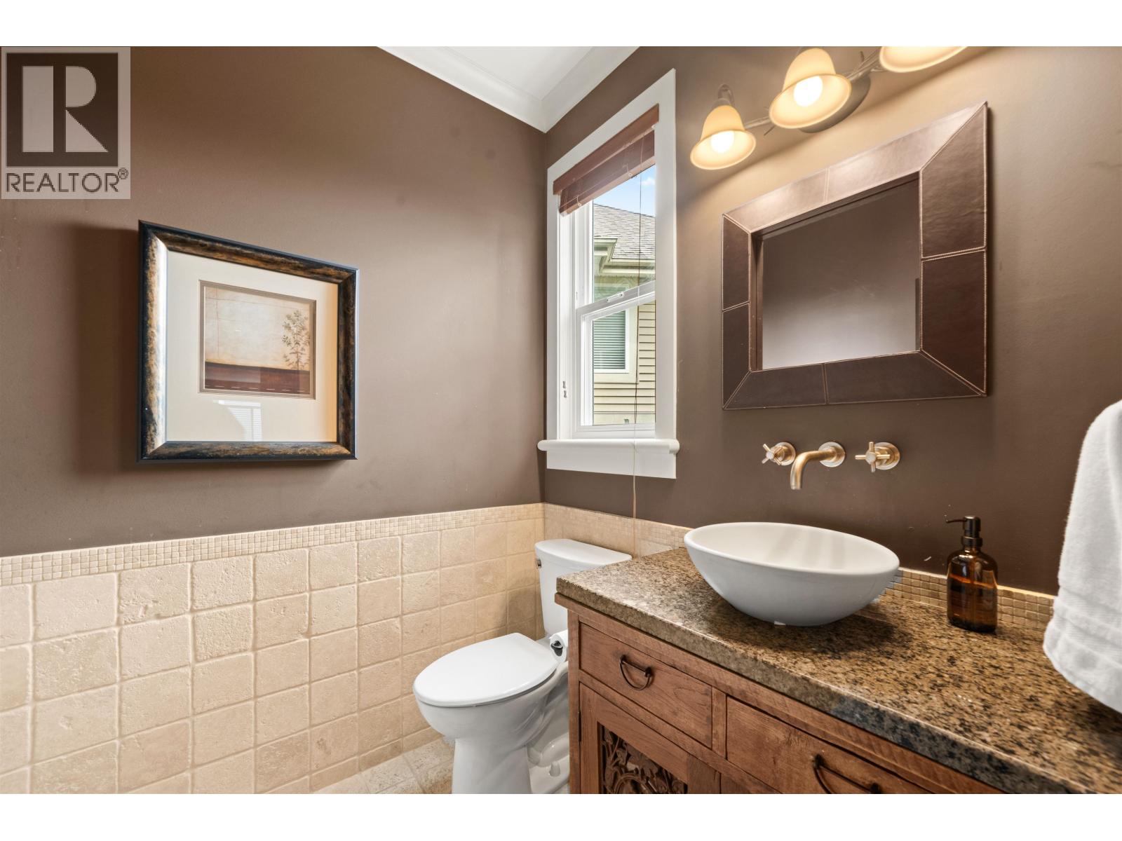 Photo 17 of 2867 Mclaren Court, Coquitlam BC