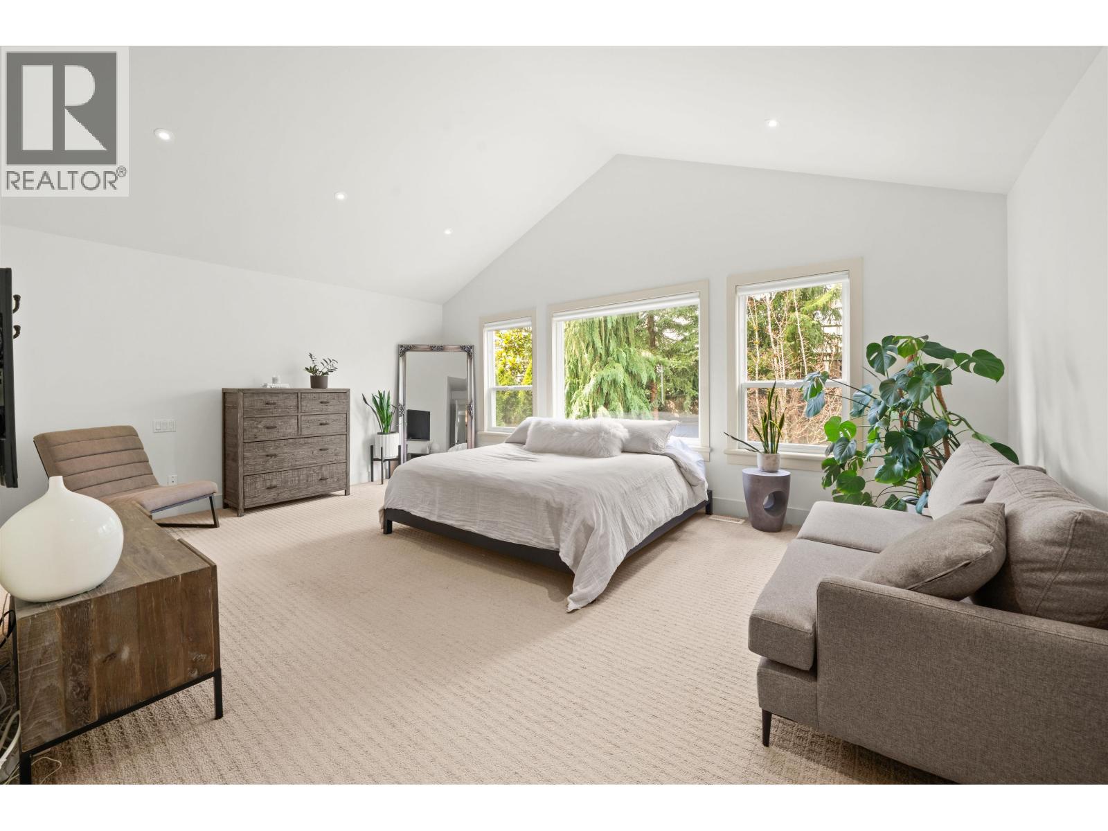 Photo 18 of 2867 Mclaren Court, Coquitlam BC