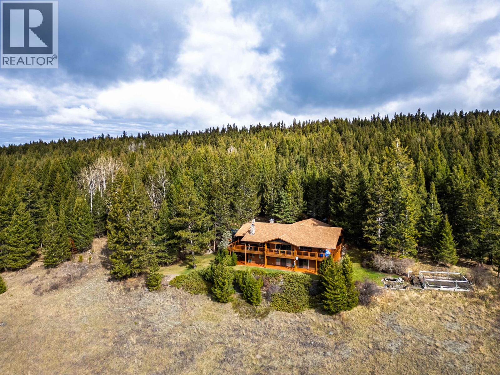 6342 NORTHSHORE DRIVE, Horse Lake