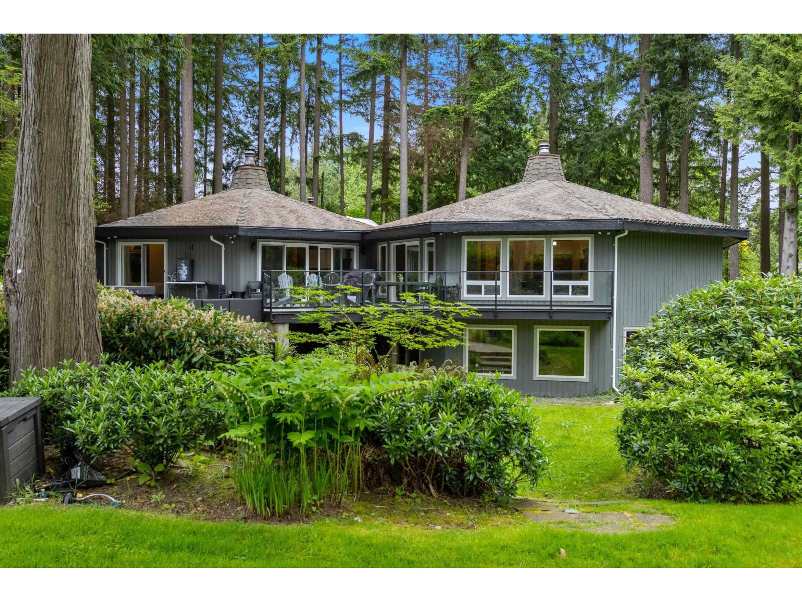 Photo 1 of 13538 20 Avenue, Surrey BC
