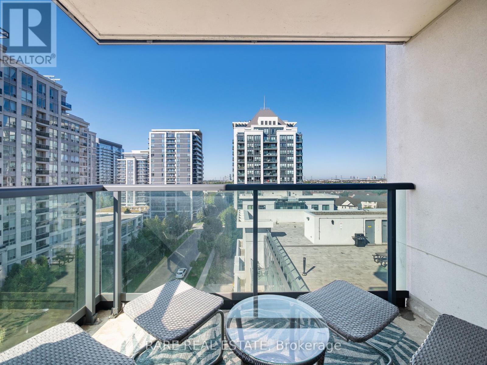 Photo 16 of 908 20 North Park Road, Vaughan ON