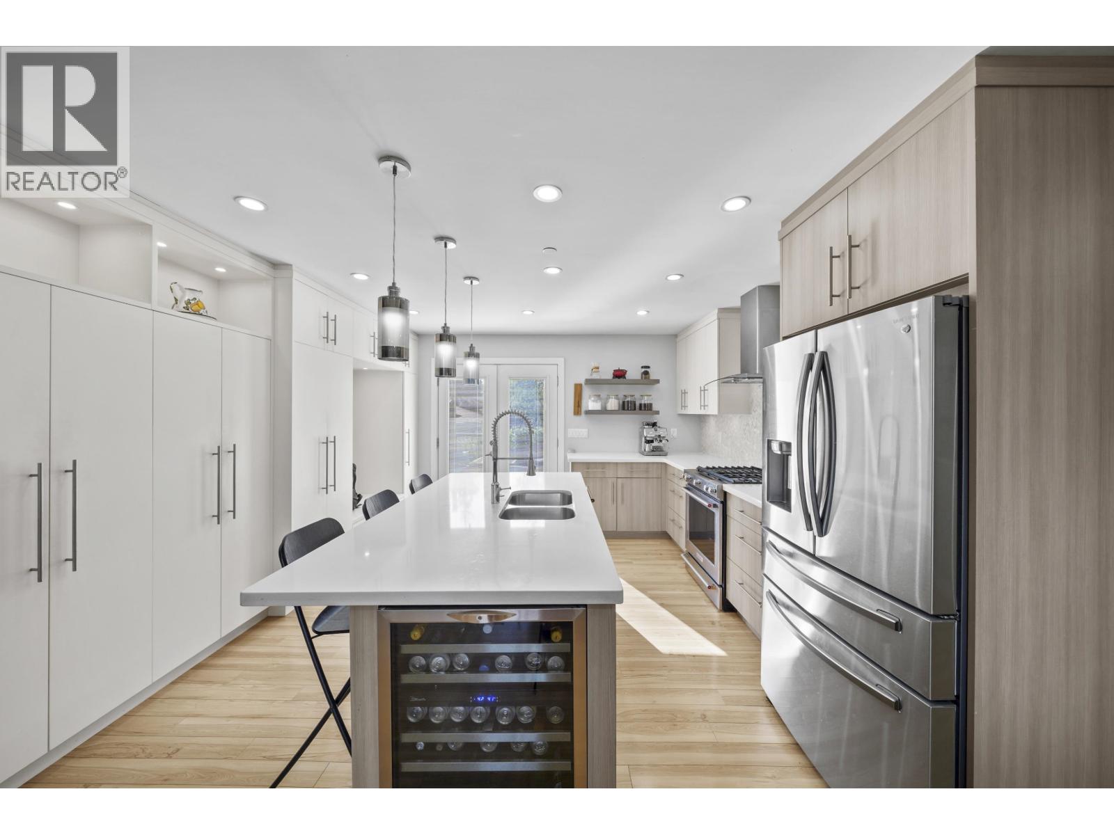 Photo 2 of 3759 Coast Meridian Road, Port Coquitlam BC