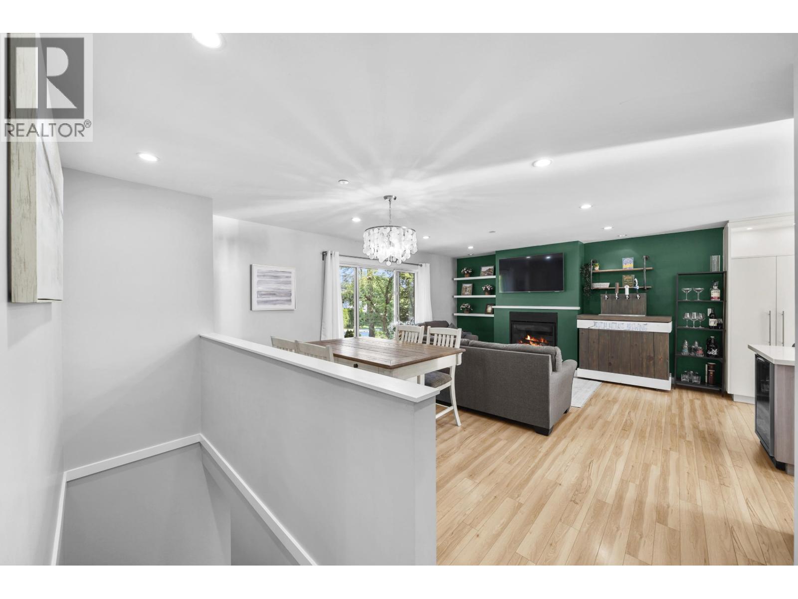 Photo 9 of 3759 Coast Meridian Road, Port Coquitlam BC