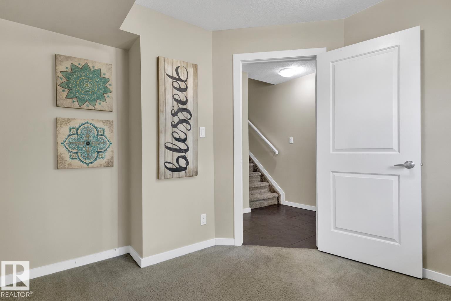 Photo 2 of 50 9515 160 Av Nw, Edmonton AB