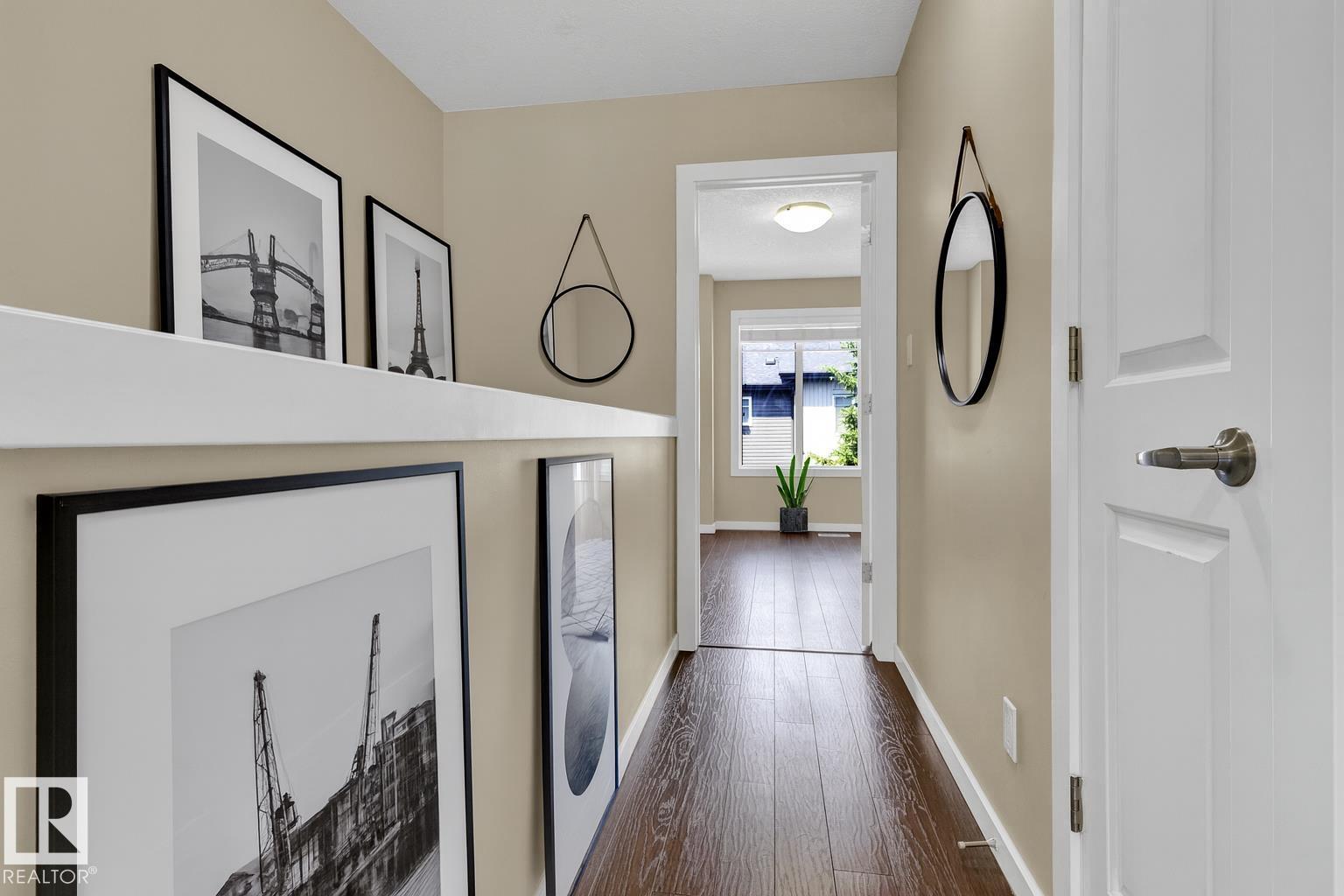 Photo 4 of 50 9515 160 Av Nw, Edmonton AB