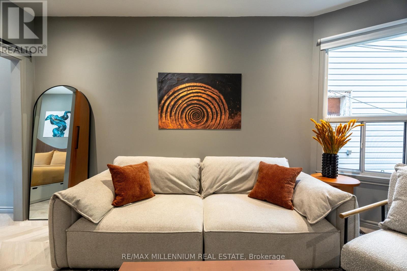 Photo 6 of Main 797 Pape Avenue, Toronto ON