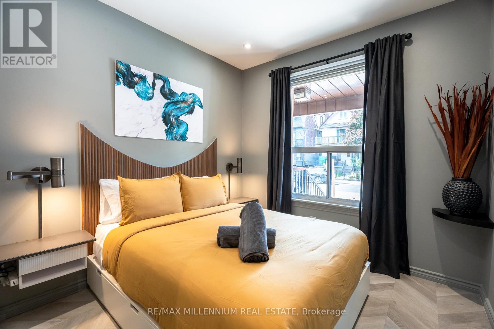 Photo 7 of Main 797 Pape Avenue, Toronto ON