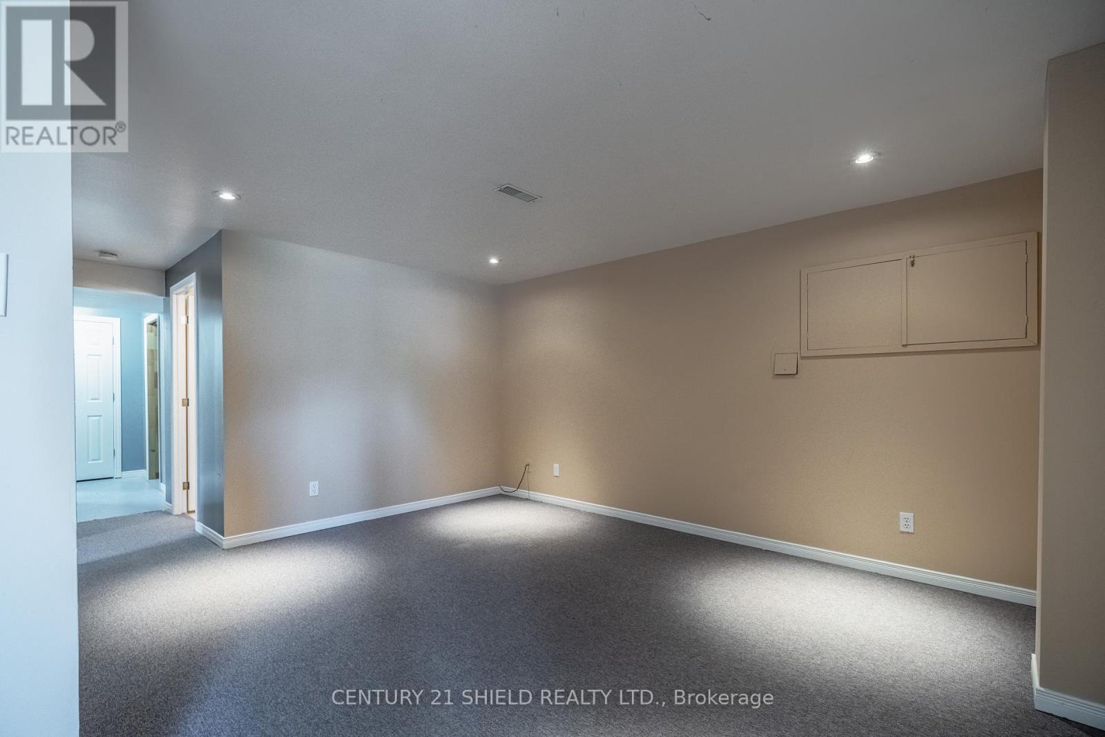 Photo 37 of 1861 Belvedere Crescent, Cornwall ON