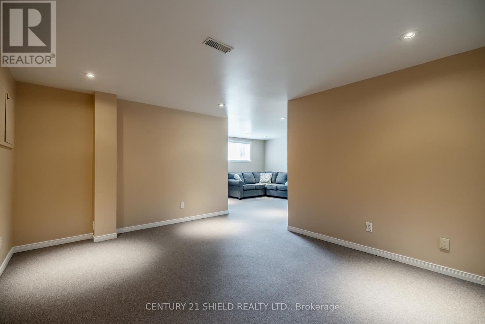 Photo 38 of 1861 Belvedere Crescent, Cornwall ON